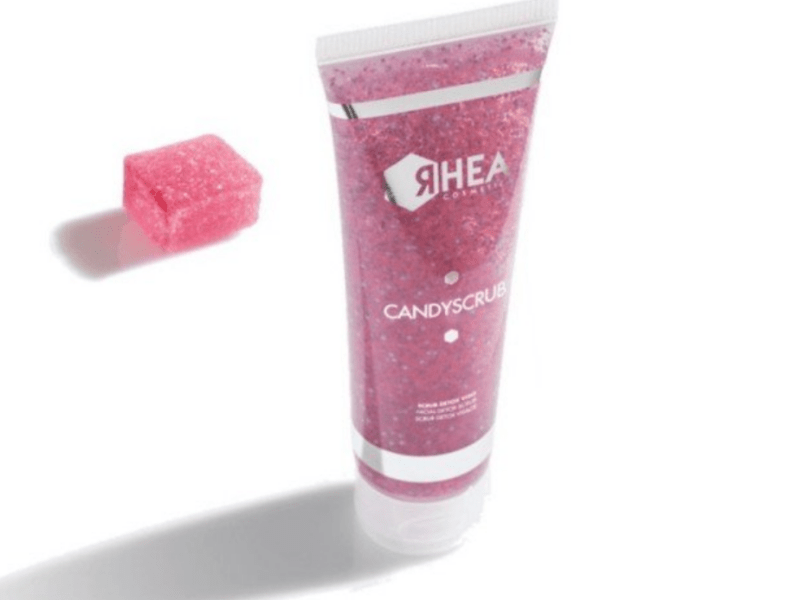 Corri in edicola con la rivista Grazia ottieni in regalo scrub detox Rhea Cosmetics “Candyscrub”!